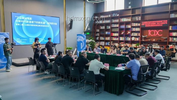 乌尔善电影制作技巧：探索中国电影工业化之路的新技术应用